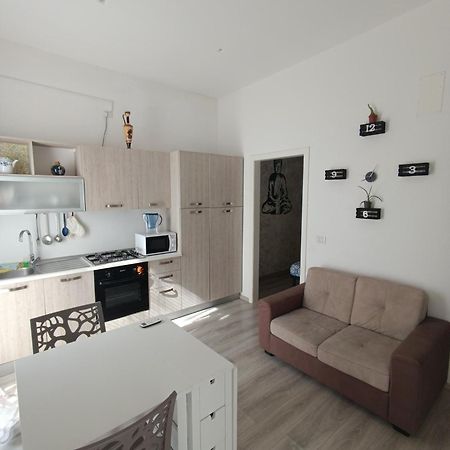 Angolo Di Liberta Apartment Bari Exterior foto