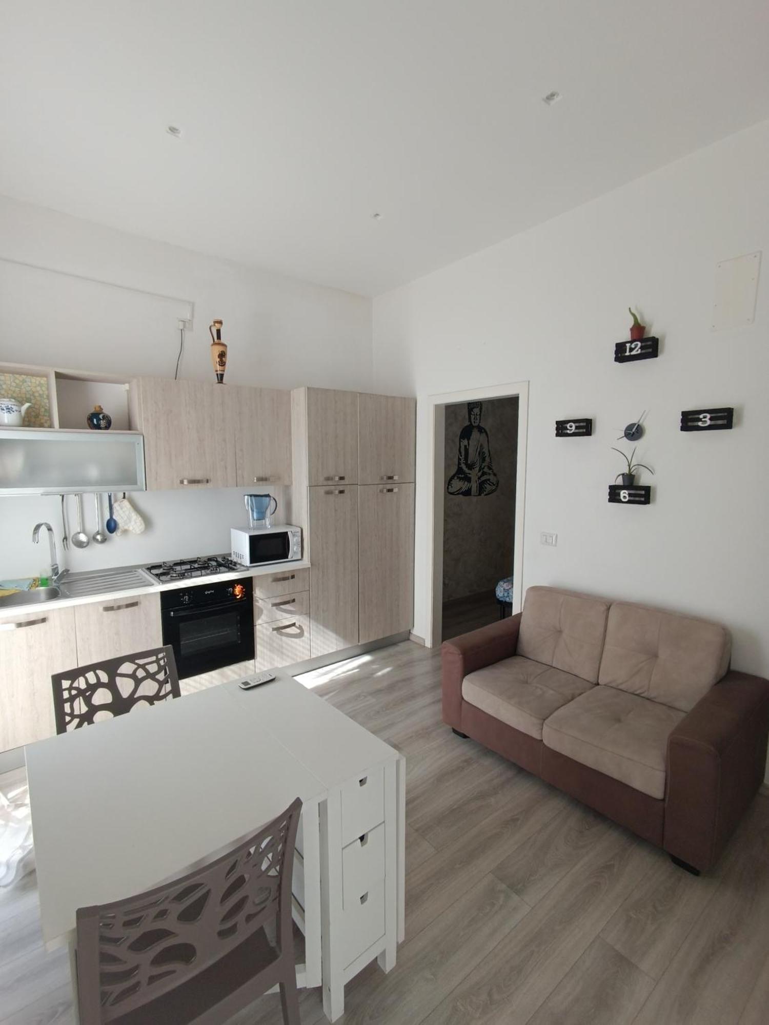 Angolo Di Liberta Apartment Bari Exterior foto